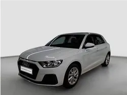 Gletscherweiß metallic Gebraucht 2024 Audi A1 Sportback Advanced Kleinwagen | 21.430 € (Guter Preis)