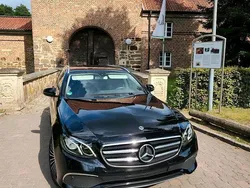 Schwarz Gebraucht 2019 Mercedes E200 Avantgarde Kombi | 24.450 € (Fairer Preis)