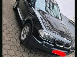 Schwarz Gebraucht 2005 BMW X3 SUV | 5.000 €