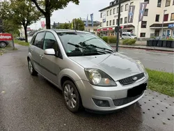Silber Gebraucht 2006 Ford Fiesta Ghia Kleinwagen | 999 € (Superpreis)
