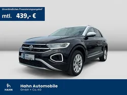 Deep black perleffekt Gebraucht 2024 VW T-Roc Style SUV | 27.340 € (Guter Preis)