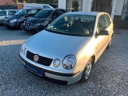 Silber Gebraucht 2003 VW Polo Limousine | 2.299 € (Fairer Preis)