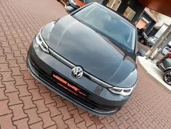 Grau Gebraucht 2020 VW Golf VIII Style Limousine | 22.922 € (Fairer Preis)
