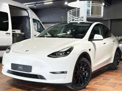 Weiß Gebraucht 2023 Tesla Model Y Long Range SUV | 39.950 € (Fairer Preis)