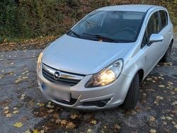 Silber Gebraucht 2010 Opel Corsa Edition Kleinwagen | 3.350 € (Guter Preis)