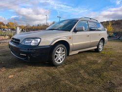 Grau Gebraucht 2001 Subaru Outback Kombi | 4.000 €