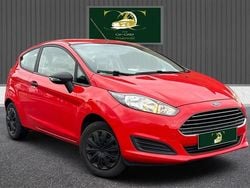 Rot Gebraucht 2015 Ford Fiesta Ambiente Kleinwagen | 4.499 € (Guter Preis)