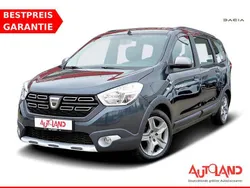 Grau Gebraucht 2020 Dacia Lodgy Stepway Van / Kleinbus | 17.990 € (Teuer)