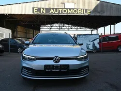 Silber Gebraucht 2021 VW Golf VIII Life Kombi | 18.200 € (Fairer Preis)