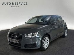 Grau Gebraucht 2017 Audi A1 Sportback Basis Kleinwagen | 13.560 € (Fairer Preis)