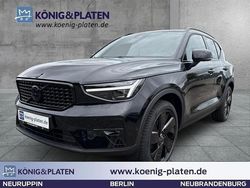 Schwarz (onyx black (schwarz)) Neu 2025 Volvo XC40 Ultra SUV | 46.690 € (Fairer Preis)