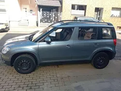 Silber Gebraucht 2013 Skoda Yeti Plus Edition SUV | 7.000 € (Fairer Preis)
