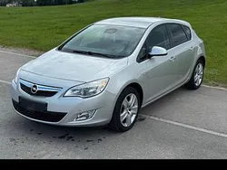 Grau Gebraucht 2011 Opel Astra Limousine | 3.999 € (Guter Preis)