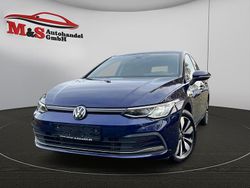 Blau Gebraucht 2023 VW Golf VIII Move Limousine | 19.890 € (Superpreis)