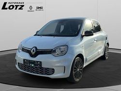 Weiß Gebraucht 2024 Renault Twingo Urban Night Kleinwagen | 15.990 € (Etwas zu teuer)