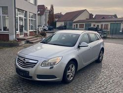 Silber Gebraucht 2009 Opel Insignia Edition Kombi | 2.400 € (Superpreis)