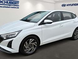 Weiß Neu 2025 Hyundai i20 Trend Limousine | 24.490 € (Fairer Preis)