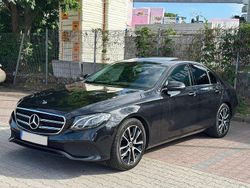 Gebraucht 2019 Mercedes E220 Avantgarde Limousine | 34.500 € (Etwas zu teuer)
