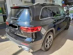 Schwarz Gebraucht 2023 Mercedes GLB200 AMG line SUV | 38.000 € (Fairer Preis)