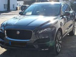 Grau Gebraucht 2016 Jaguar F-Pace Portfolio SUV | 17.900 €