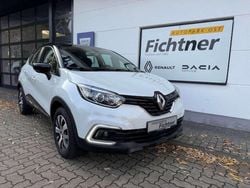 Perlmutweiß metallic Gebraucht 2017 Renault Captur Experience SUV | 10.990 € (Guter Preis)