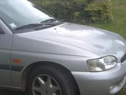 Silber Gebraucht 1998 Ford Escort Limousine | 1.299 € (Guter Preis)