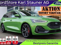 Mean green metallic Neu 2025 Ford Focus ST Kombi | 36.780 € (Guter Preis)