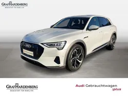 Weiß Gebraucht 2021 Audi e-tron Advanced SUV | 28.888 € (Guter Preis)