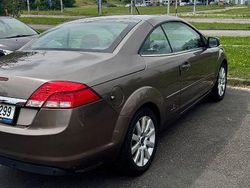 Gold Gebraucht 2010 Ford Focus Cabriolet Titanium Cabrio | 4.100 € (Etwas zu teuer)