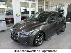 Grau Gebraucht 2017 Mazda 2 Nakama Kleinwagen | 9.900 € (Fairer Preis)