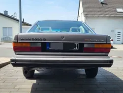 Audi 200