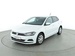 Weiß Gebraucht 2018 VW Polo Comfortline Limousine | 13.960 € (Guter Preis)