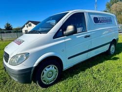 Weiß Gebraucht 2008 Mercedes Vito Van / Kleinbus | 3.000 €