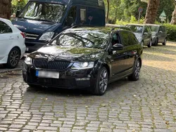 Schwarz Gebraucht 2015 Skoda Octavia vRS Kombi | 10.900 € (Guter Preis)