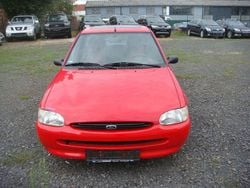 Rot Gebraucht 1996 Ford Escort Limousine | 950 € (Fairer Preis)