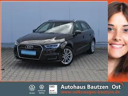 Braun Gebraucht 2017 Audi A3 Sportback Design Limousine | 19.760 € (Fairer Preis)
