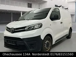 Weiß Gebraucht 2017 Toyota Proace Van | 11.900 € (Guter Preis)
