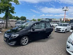 Schwarz Gebraucht 2018 Mercedes B200 Edition 1 Van / Kleinbus | 17.999 € (Fairer Preis)