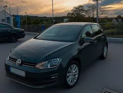 Grau Gebraucht 2015 VW Golf VII Cup Limousine | 8.699 € (Guter Preis)