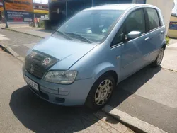 Blau Gebraucht 2006 Fiat Idea Dynamic Van / Kleinbus | 450 € (Superpreis)