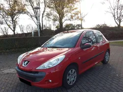 Rot Gebraucht 2009 Peugeot 206+ Kleinwagen | 3.300 € (Fairer Preis)