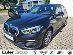 Schwarz Gebraucht 2021 BMW 116 Sport Line Kleinwagen | 19.966 € (Fairer Preis)