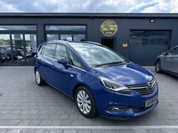 Blau Gebraucht 2018 Opel Zafira Business Innovation Van / Kleinbus | 10.999 € (Etwas zu teuer)