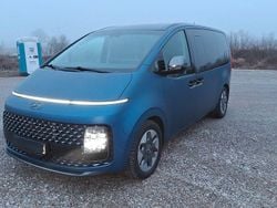 Schwarz Gebraucht 2022 Hyundai Staria Signature Van / Kleinbus | 39.450 € (Fairer Preis)