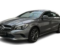 Grau Gebraucht 2018 Mercedes CLA200 Shooting Brake Urban Kombi | 21.600 € (Guter Preis)