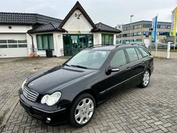 Obsidianschwarz metalliclack Gebraucht 2005 Mercedes C320 Kombi | 4.998 € (Superpreis)