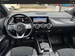 Grau Gebraucht 2020 Mercedes GLA250 AMG line SUV | 30.450 € (Superpreis)