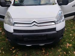 Weiß Gebraucht 2011 Citroën Berlingo Abholung | 2.400 € (Fairer Preis)