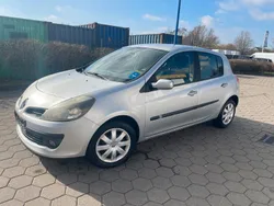 Grau Gebraucht 2007 Renault Clio III Dynamique Kleinwagen | 3.999 € (Etwas zu teuer)