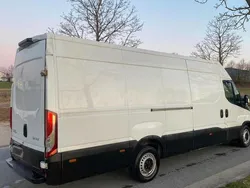 Weiß Gebraucht 2022 Iveco Daily Van / Kleinbus | 9.500 €